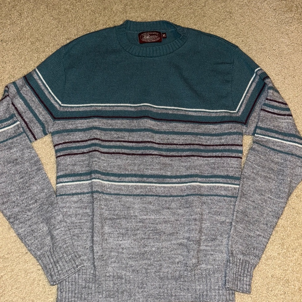Vintage Men's Teal and Gray Striped Sweater